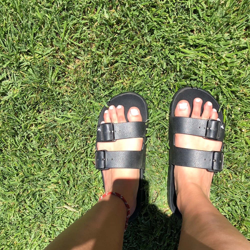 VS Pink slides